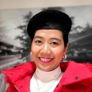 Meet your Posher, Maria aurora